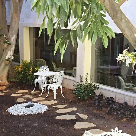 Son Caliu Oasis Otel 4*