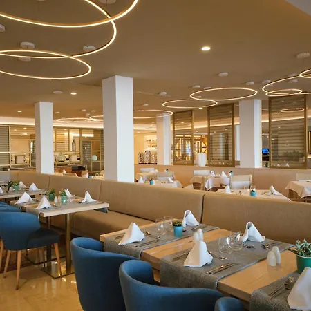 ソン カリウ スパ オアシス 4* Palmanova